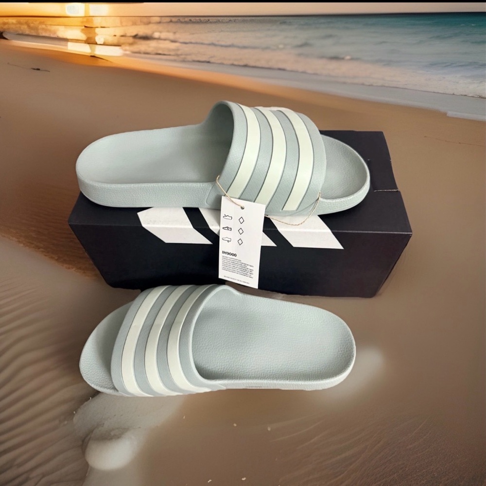 Adidas Women’s Size 8 Adilette Aqua Slide Sandals. Wonder Sage Color. New in Box